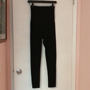 Maternity Leggings by Motherhood Maternity Size M